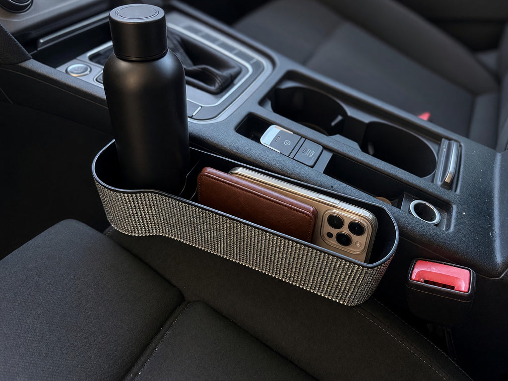Organizator auto cu strasuri pentru spațiul dintre scaun și consolă – 4 compartimente